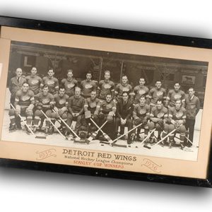 Vintage photo of team of Detroit Red Wings Stanley Cup Champions 1935-1936