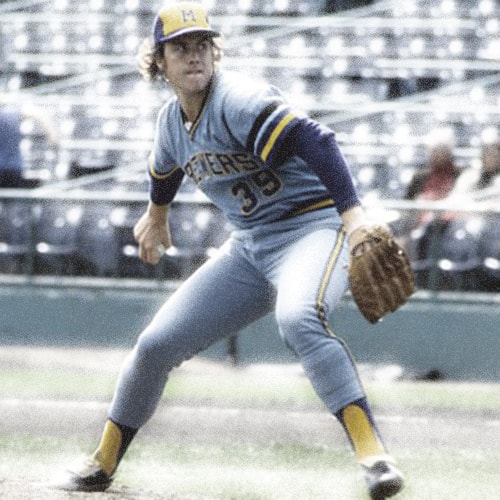 Lary Sorenson in Brewers uniform